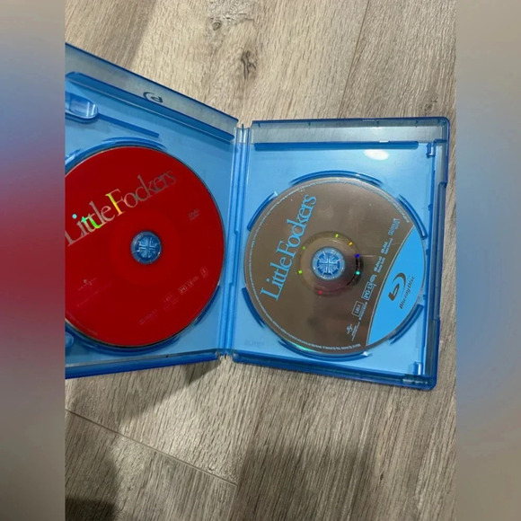 2/$10 Little Fockers Blueray and DVD Movie Set - Picture 2 of 2